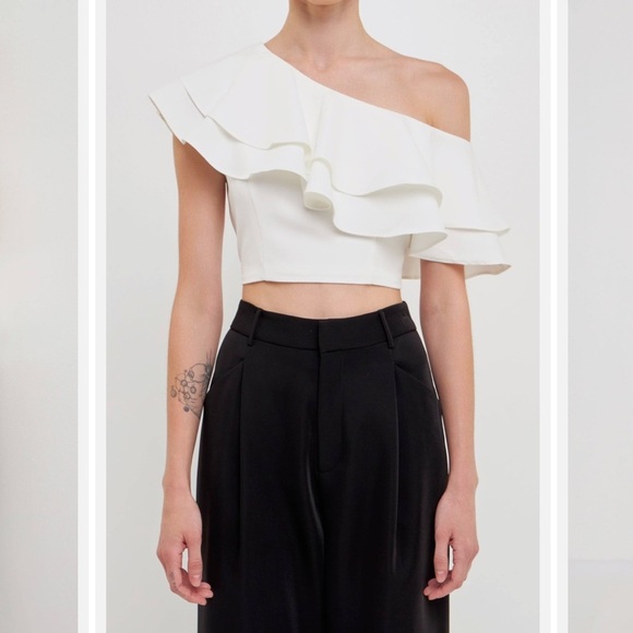 Endless Rose Black Ruffle Off the Shoulder Eyelet Crop Top with Scalloped Edge S - Picture 2 of 10